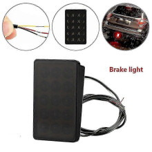 Universelle F1-Style-Rückleuchte mit 15 LEDs, dritter Blinklichtstufe und Stroboskopfunktion für Brems- und Rücklicht für Autos