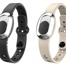 Set van 2 beige en zwarte muggenwerende armbanden, met natuurlijke etherische oliën, bescherming tegen insecten buitenshuis voor k