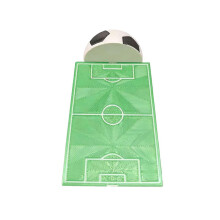 Segnalibro creativo a tema calcio con design tridimensionale di pallone e campo, per studenti e lettori appassionati di sport