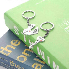 new 25-26 Romantic Heart-Shaped Lovers Keychain Set - 2 Pcs Metal Key Chains