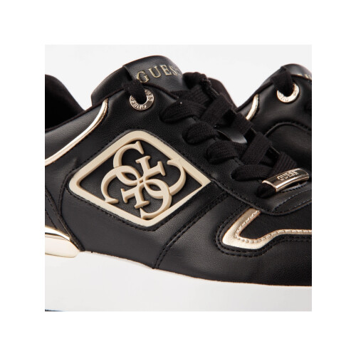 Guess (122) Koyaa logo 4G 2