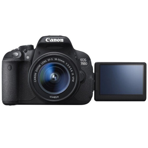 CANON EOS 700D DSLR + 18-55 IS STM 2
