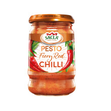 Sacla Italian Fiery Chilli Pesto Sauce - Perfect with Pasta, Meat and Eggs or to Stir in Soup or use as a Dip - Made with Garlic