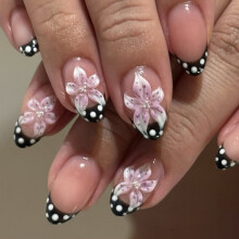 Fashion Press On Nail Set Short Over False Nail with 3D Floral