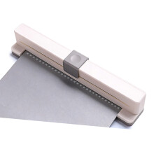 Präziser 30-Loch-Papierstanzer mit ergonomischem Griff-Quadrat
