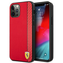Coque iPhone 12 Pro Max Ferrari On Track Rouge Carbone