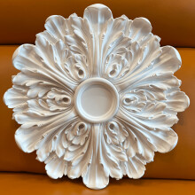 (White Flower) PU Polyurethane French Disc Wall Plate - Retro Carved Suitable for Home & Building Decor, Round Base Plate with French