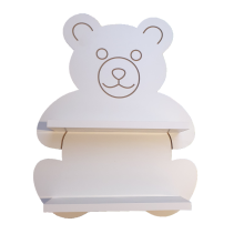 scaffale con orsacchiotto bianco sorridente