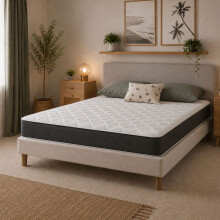 (4ft6 Double Mattress - 135cm x 190cm) Hybrid Mattress - Soft Feel, Memory Foam & Spring Support