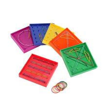 Zestaw 6 Plastikowych Tablic Geograficznych z Gumkami, Manipulacje Geometryczne, Zabawki Łamigłówki Geo Board