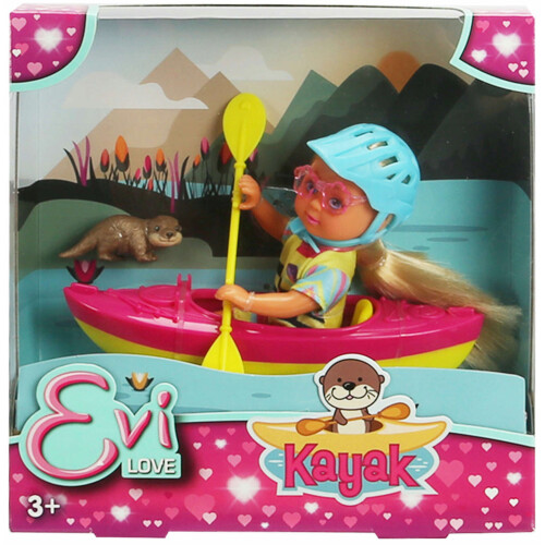 Simba Evi-Puppe in einem Kajak