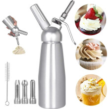Dispensador de chantilly em aço inoxidável de 500ml com 3 bicos e escova de limpeza. Sifão profissional para chantilly de sobremesas.