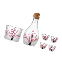 Japanse Sake Pot Set van helder glas, drankfles en bijpassende