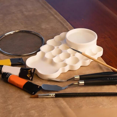 Plastic Paint Palette For Art Projects With Multiple Color 2