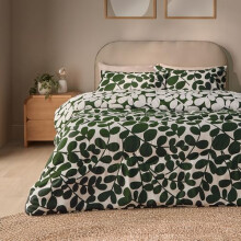 Silentnight Coverless Leaf Print Duvet & Pillowcase Set - Supersoft Stylish 10.5 Tog Bed Quilt - Two Reversible Designs - All Year Round Comfort No