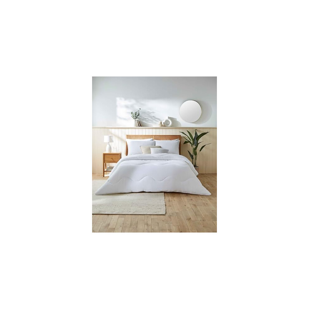 Night Lark Coverless Duvet Cotton Waffle Collection – Coverless Duvet Double Size 4.5 Tog with Advanced Smartfil® Fibre, Machine Washable, Hypoallergenic – White, Double Bed Size - Image 7