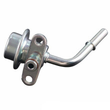 23270-75010 New Fuel Pressure Regulator for Tacoma 2.7L 2005-2006