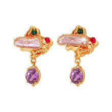 French Styles Vintage Pearls Earrings Featuring Handset Crystals