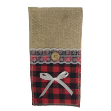Weihnachtliches Besteckset, karierter Stoffbeutel mit Gabeln