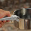 Mango antideslizante de aluminio para olla de camping (1 unidad) 4