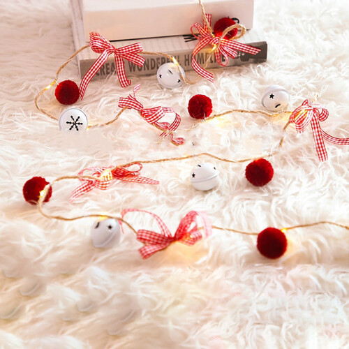 Guirlande lumineuse LED de Noël avec clochette décorative