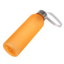 Skleněný kávový hrnek s víčkem a brčkem 600 ml