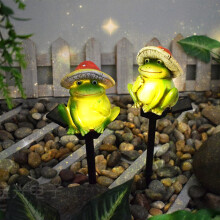 Statua a forma di rana solare con ombrellone e luci LED per laghetto, decorazione per esterni.