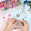 Acrylperlen-Schmuckset, 24 Stile, 945 Teile 4