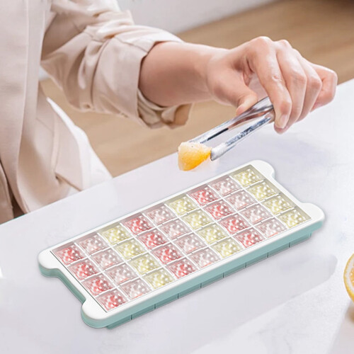 Bac à glaçons Donemore avec couvercle, 36 cubes