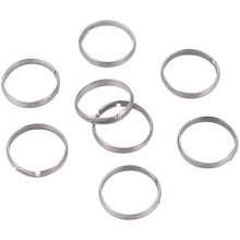 Anillo ajustable de acero inoxidable, tono plateado, talla 7