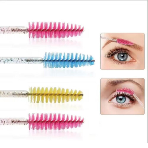 Brosse jetable pour mascara et extensions de cils 2