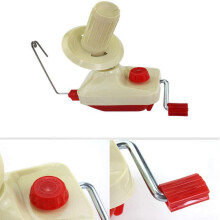 Hand-operated wool winder holder for yarn winding