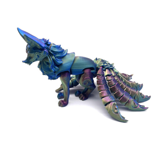 3D-printad rävactionfigur med rörliga leder 2