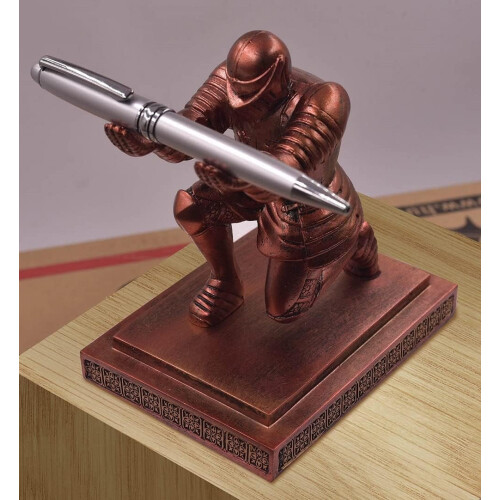 Portapenne Executive Knight, accessorio da scrivania in ferro, 1 pezzo 2