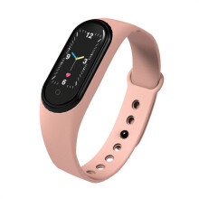 Voděodolný fitness tracker Prettyui M5 s chytrým náramkem