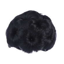 Peluca de moño con clip de mandíbula de fibra sintética, color negro natural.