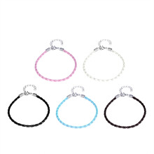 Pulseras tejidas de cuero sintético hechas a mano (50 unidades)