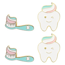 Juego de 4 broches esmaltados con forma de cepillo de dientes y estetoscopio