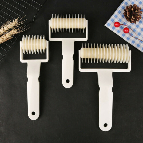 Lattice Roller Cutter for Pie Crusts Plastic Baking Tool 2