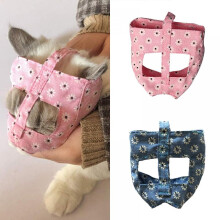 Feiona cat muzzle with hook-and-loop closure