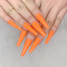 Lot de 24 faux ongles ballerine longs, brillants, couleur nude clair, transparents et purs, Ă coller, pour manucure femme.