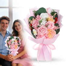 Blandad rosbukett med konserverade konstblommor, 1 st