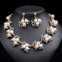 Pearl Necklace and Earrings Set Women's Alloy Electroplated