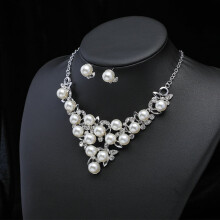 Pearl Necklace and Earrings Set Women's Medieval Collarbone
