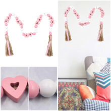 Valentine's Day pendant bead string with wooden beads and