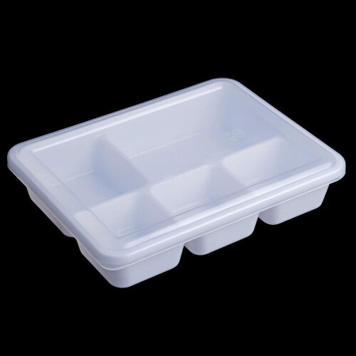 Caixa de alimentos retangular de plástico branco com 4 a 5 compartimentos.