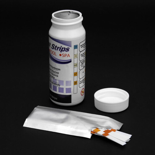 Spa Test Strips 6-in-1 50 Count for Chlorine Bromine pH 2