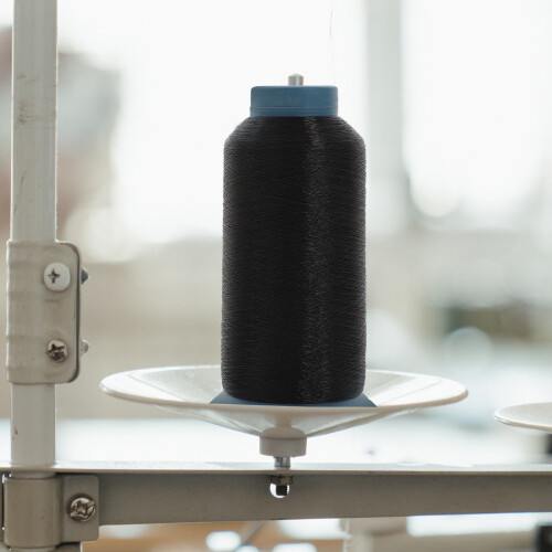Πλεγμένο νήμα ραψίματος για quilting Black2Rolls 2
