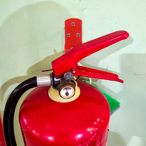 Fire Extinguisher Bracket L-Shaped 4 pcs 2