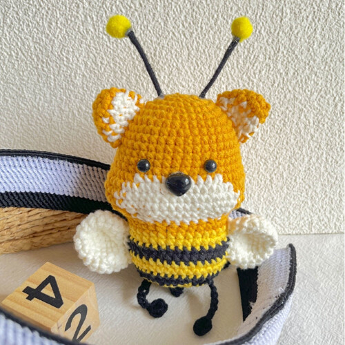YiFudd Crochet Kit for Beginners with Materials and